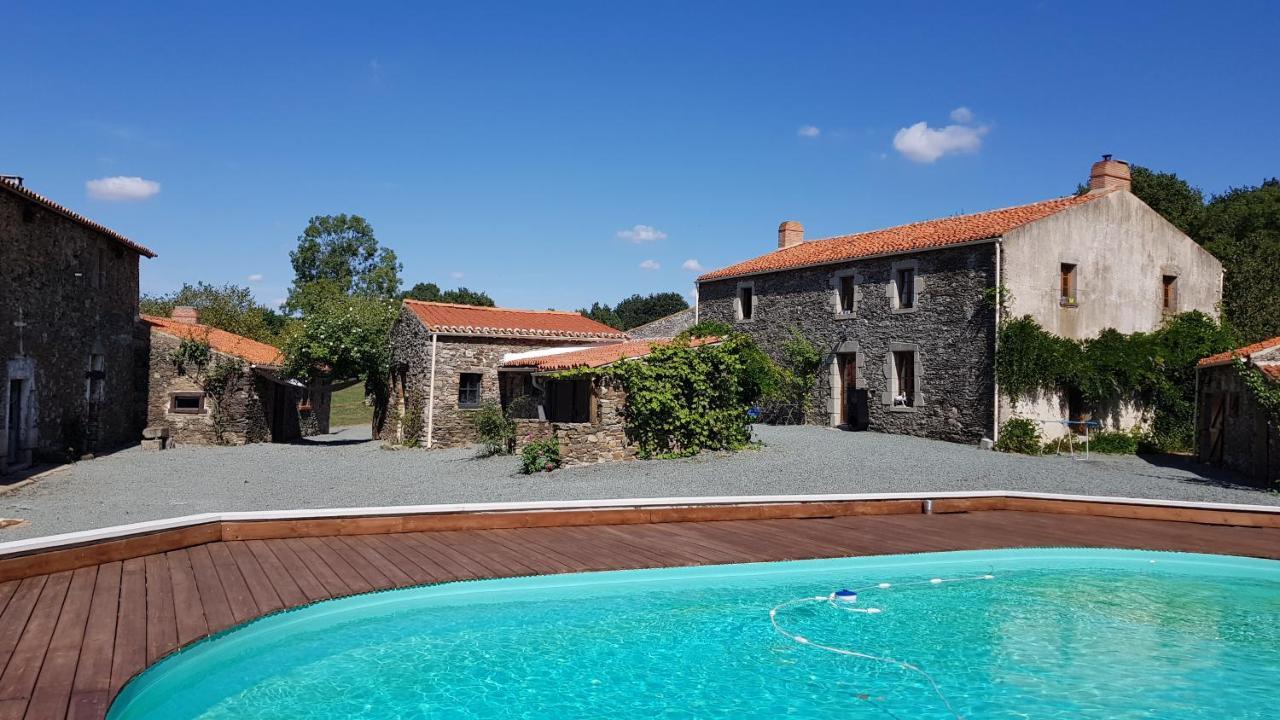 Le Nichoir Hotel Les Essarts  Bagian luar foto